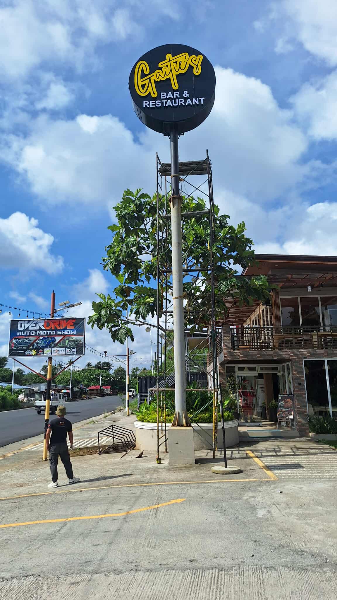 Gaities Bar and Restaurant signage